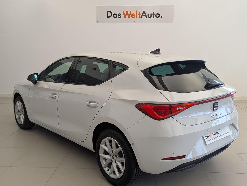 SEAT León 1.5 TSI S&S Style XS 85 kW (115 CV) - 11