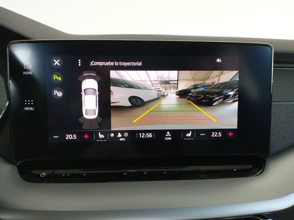 Skoda Octavia 1.5 TSI m-HEV Selection DSG 110 kW (150 CV) - 13