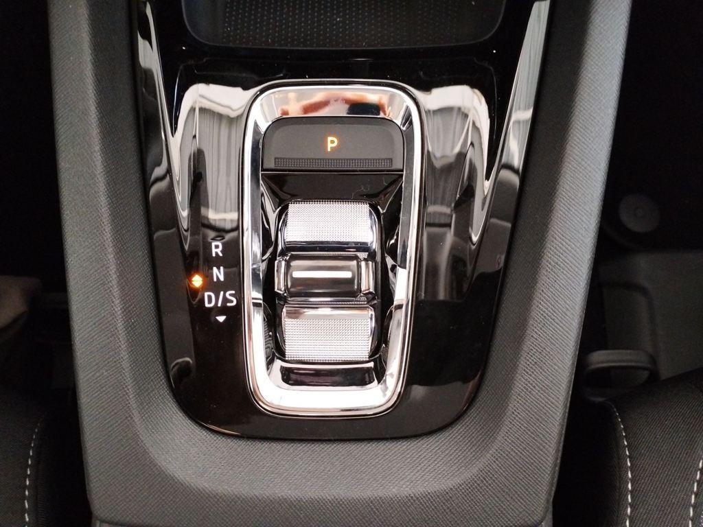 Skoda Octavia 1.5 TSI m-HEV Selection DSG 110 kW (150 CV) - 16