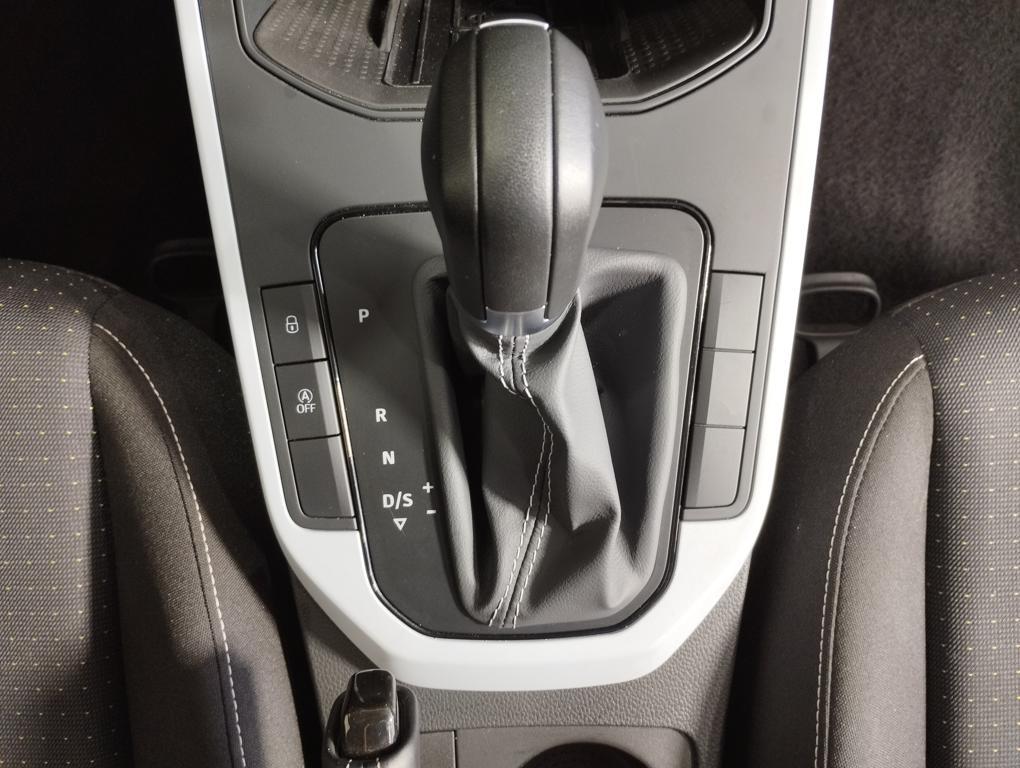 SEAT Arona 1.0 TSI Style XM DSG 81 kW (110 CV) - 9