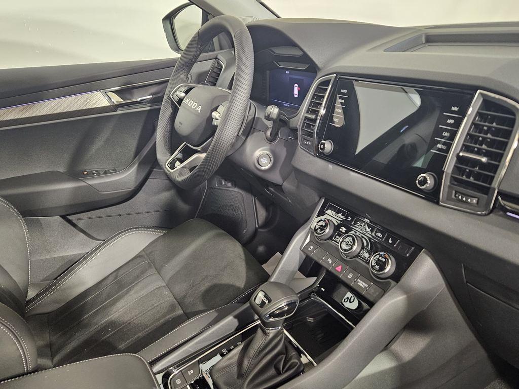 Skoda Karoq 1.5 TSI ACT Design DSG 110 kW (150 CV) - 10