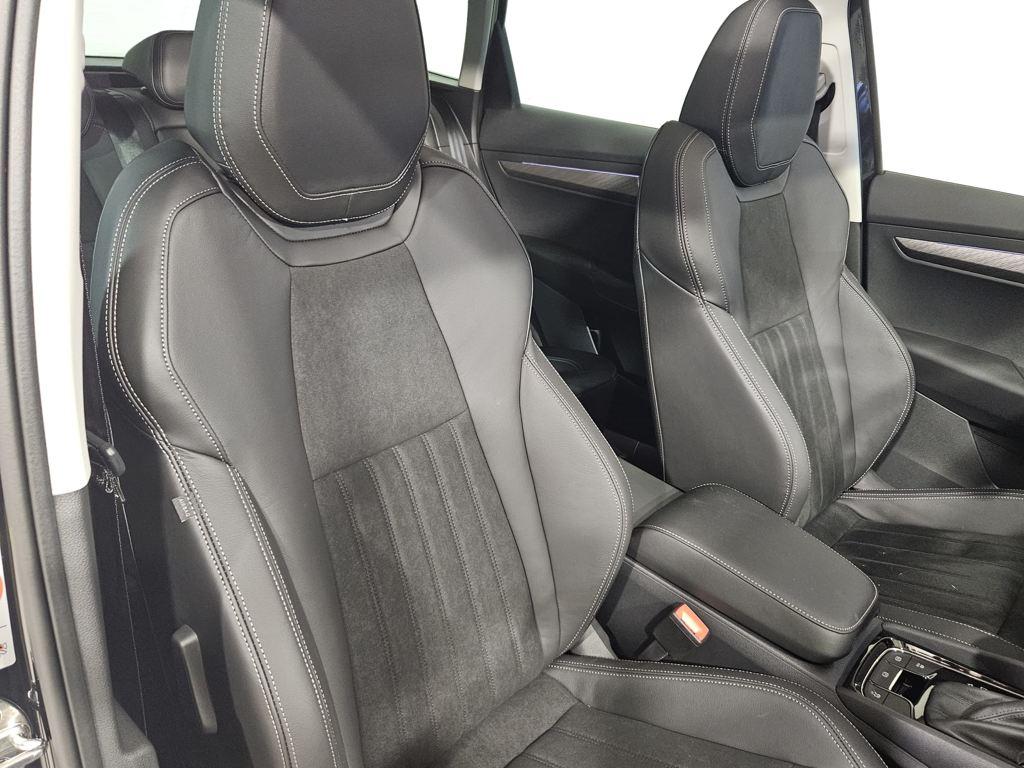 Skoda Karoq 1.5 TSI ACT Design DSG 110 kW (150 CV) - 12