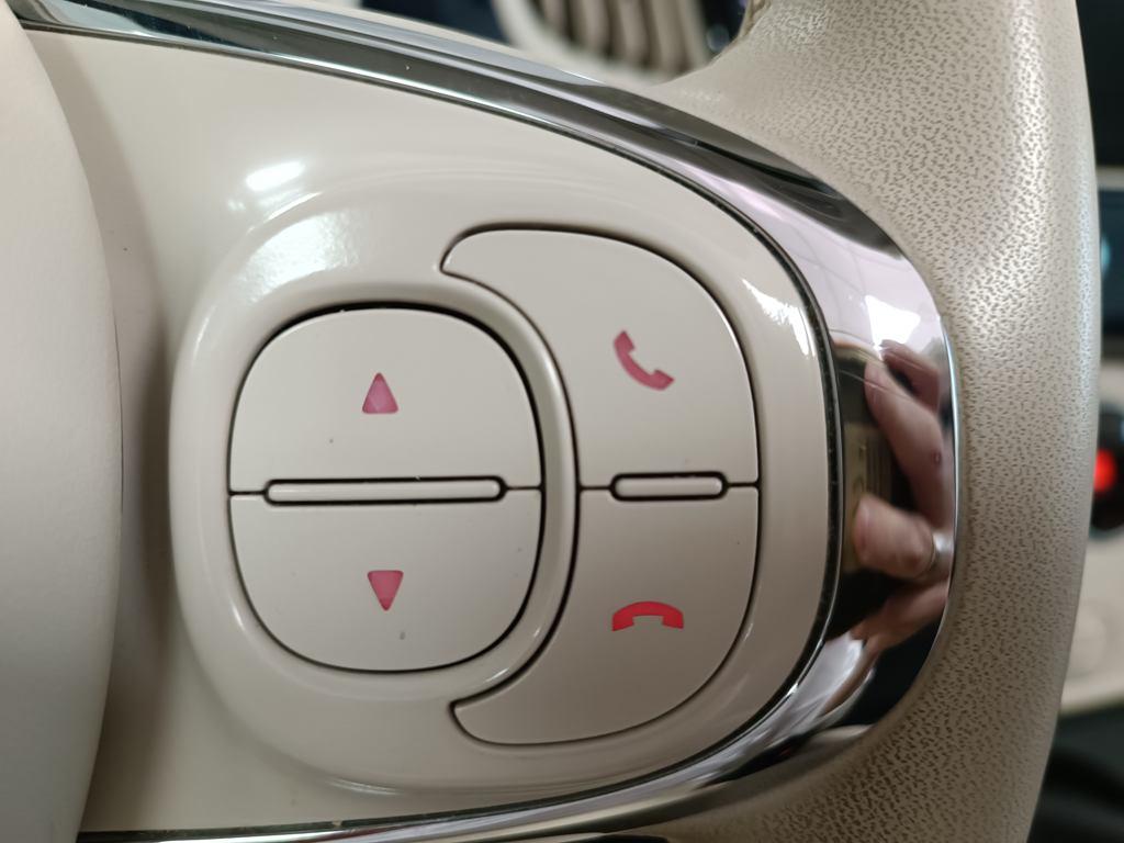 Fiat 500C 1.0 Hybrid Dolcevita 51 kW (70 CV) - 11