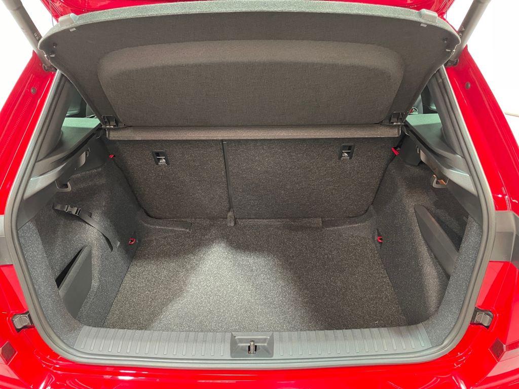 Skoda Kamiq 1.0 TSI Monte Carlo DSG 85 kW (115 CV) - 6