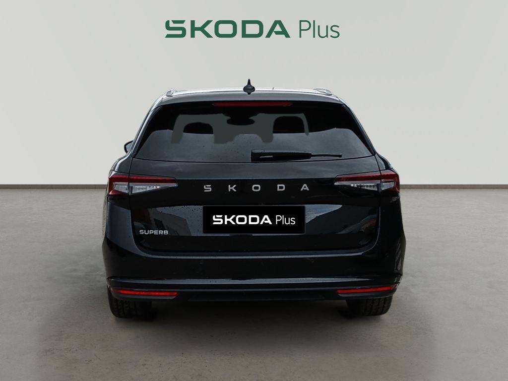 Skoda Superb Combi 1.5 TSI m-HEV Selection DSG 110 kW (150 CV) - 10