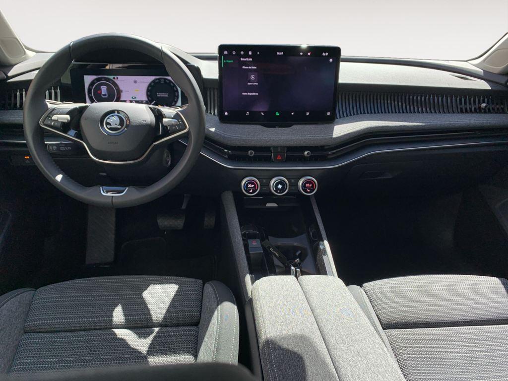 Skoda Superb Combi 1.5 TSI m-HEV Selection DSG 110 kW (150 CV) - 3