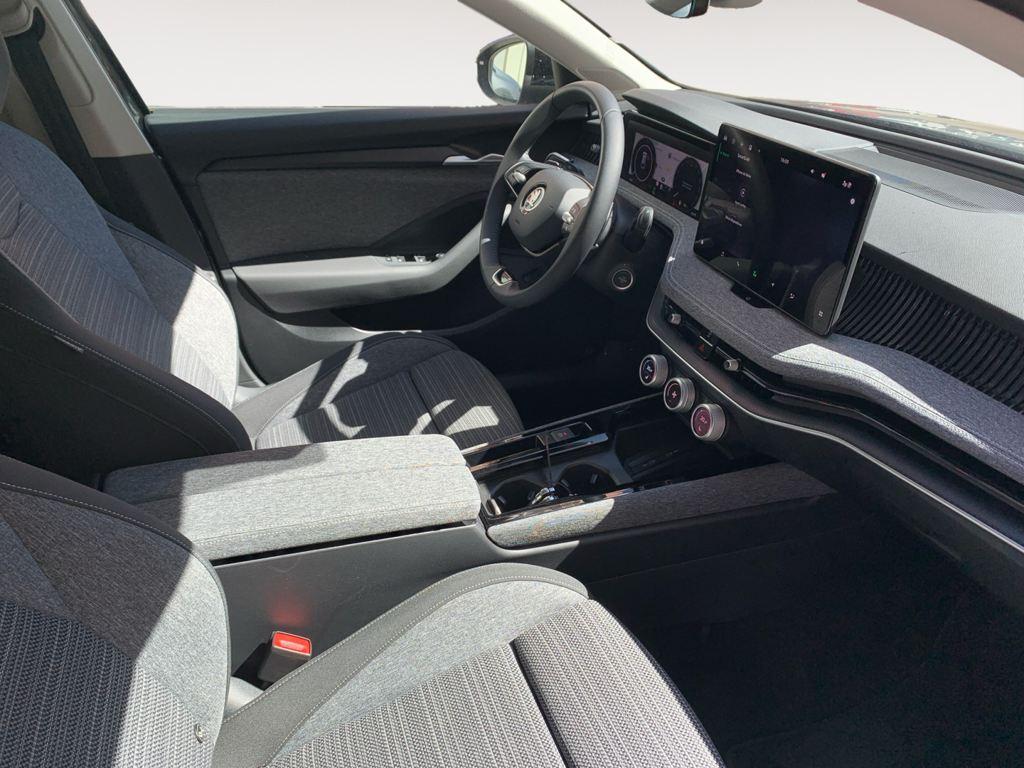 Skoda Superb Combi 1.5 TSI m-HEV Selection DSG 110 kW (150 CV) - 4