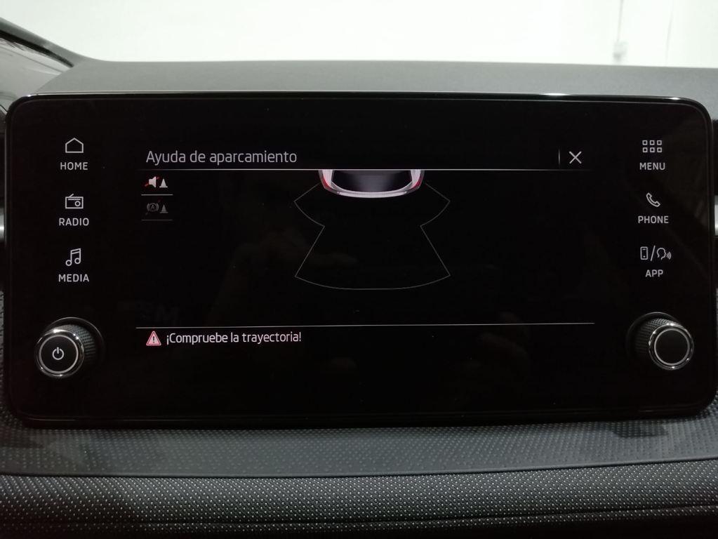 Skoda Fabia 1.0 MPI Selection 59 kW (80 CV) - 10