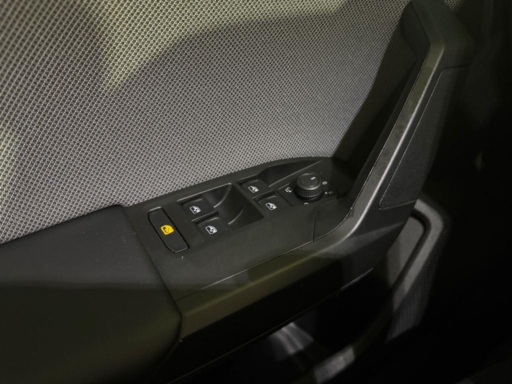 SEAT León 2.0 TDI Style XL Vision DSG 110 kW (150 CV) - 13