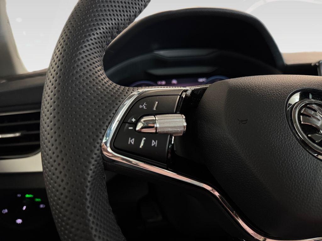 Skoda Kamiq 1.0 TSI Ambition DSG 81 kW (110 CV) - 8