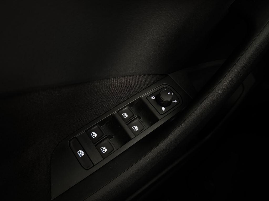 Skoda Kamiq 1.0 TSI Ambition DSG 81 kW (110 CV) - 16