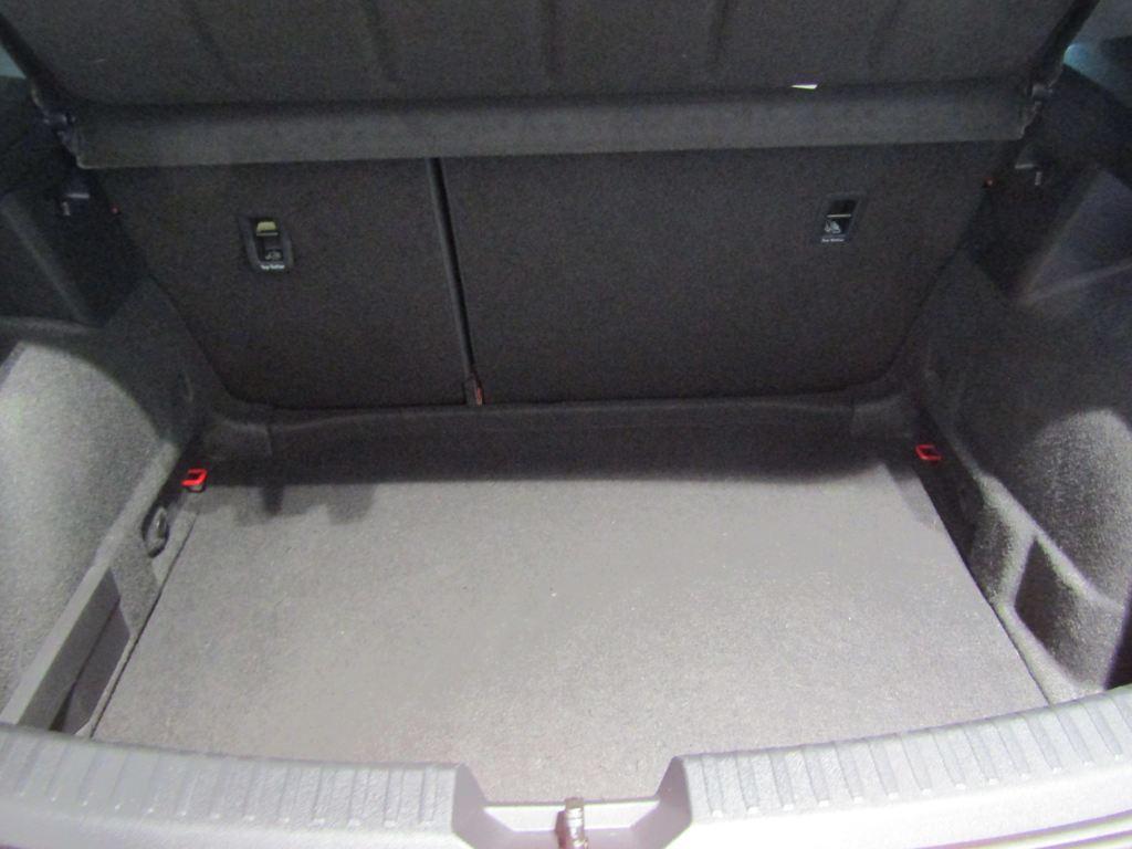 SEAT León 2.0 TDI S&S Style Go 85 kW (115 CV) - 6