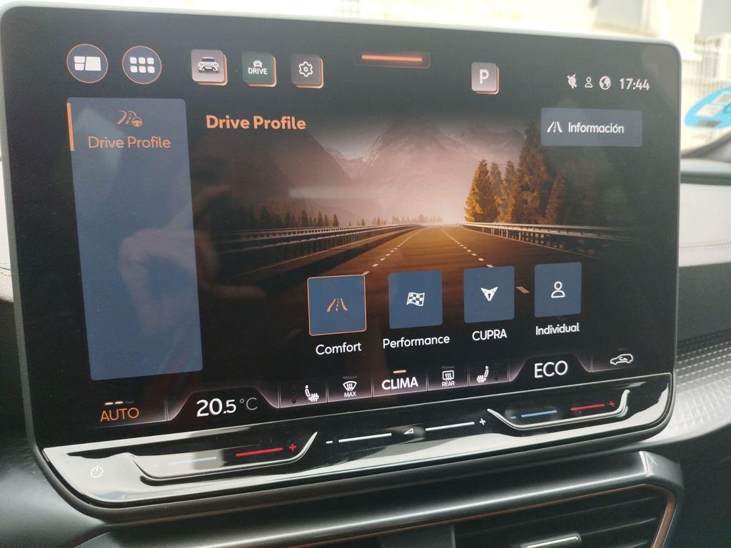 CUPRA Formentor 1.5 TSI e-Hybrid VZ 200 kW (272 CV) - 10