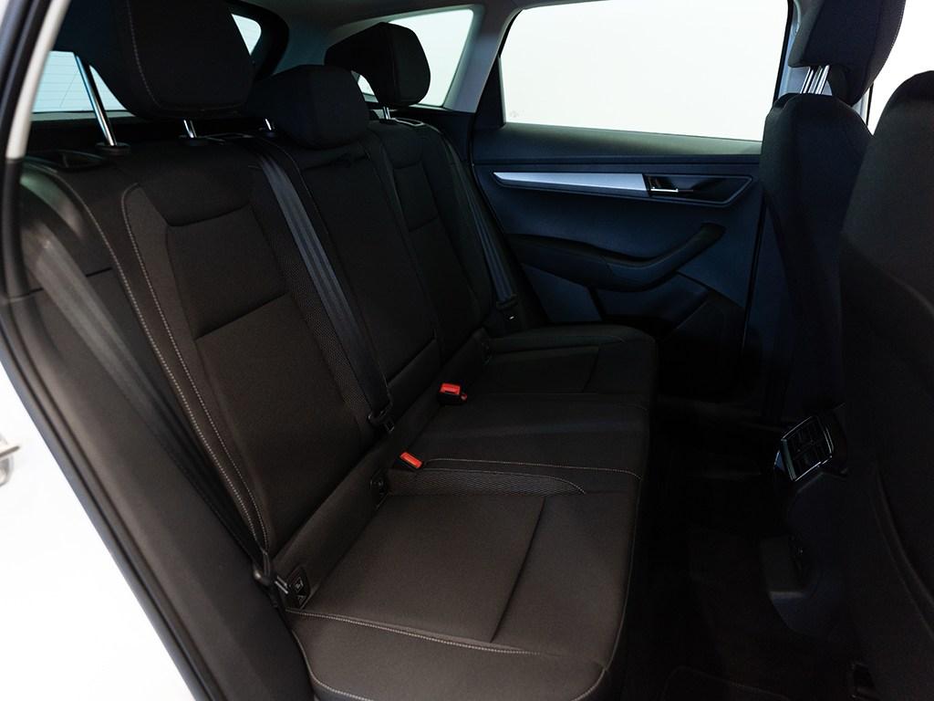 Skoda Karoq 1.5 TSI ACT Selection DSG 110 kW (150 CV) - 5