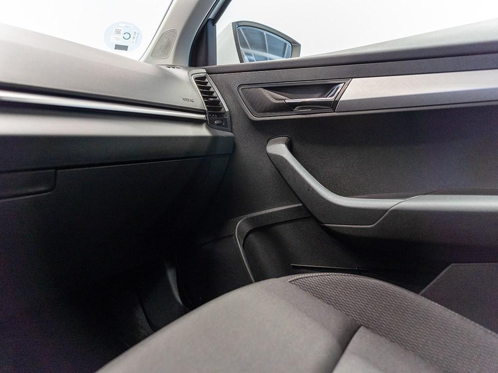 Skoda Karoq 1.5 TSI ACT Selection DSG 110 kW (150 CV) - 11