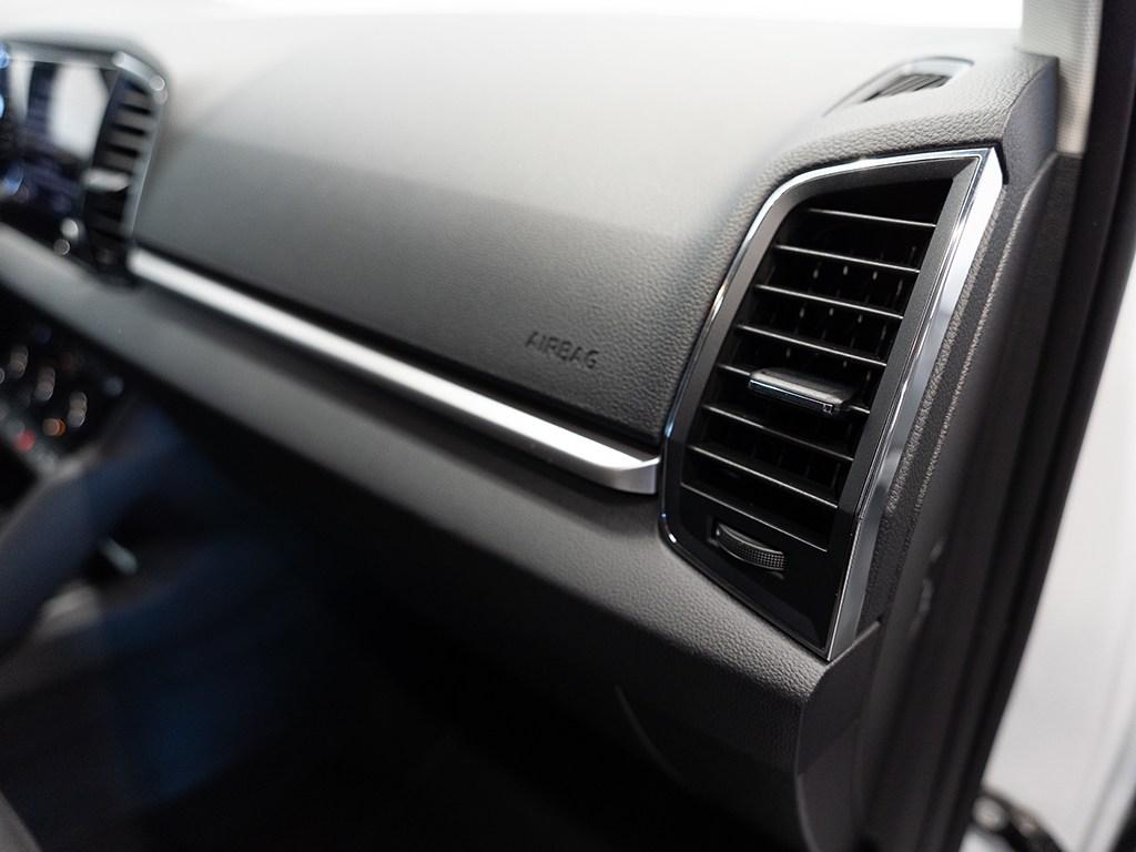 Skoda Karoq 1.5 TSI ACT Selection DSG 110 kW (150 CV) - 12