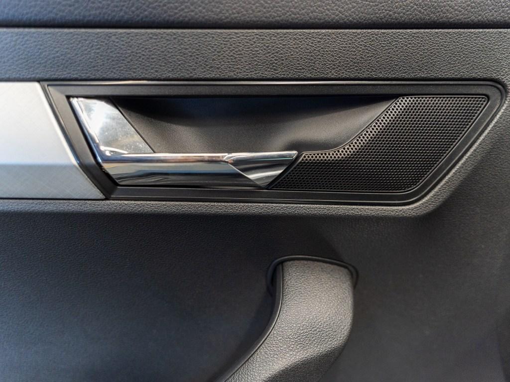 Skoda Karoq 1.5 TSI ACT Selection DSG 110 kW (150 CV) - 14