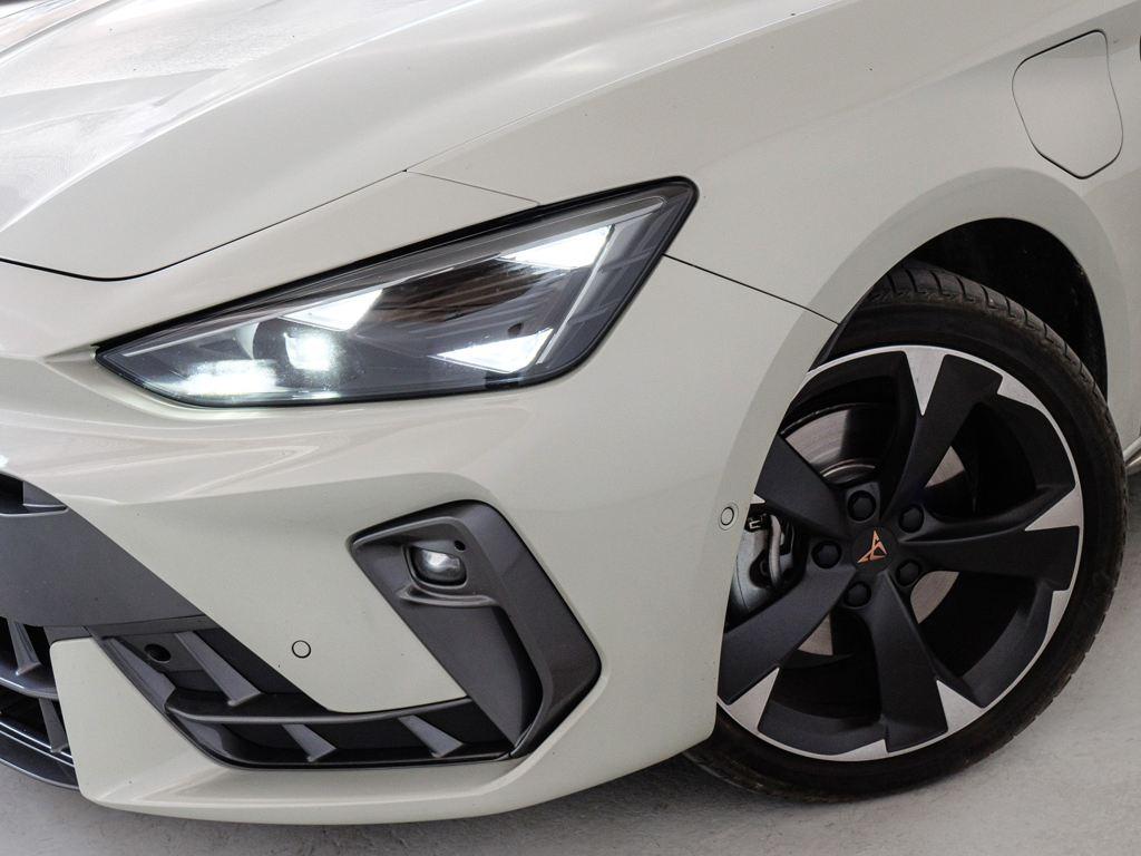 CUPRA León 1.5 TSI e-Hybrid 150 kW (204 CV) DSG - 17