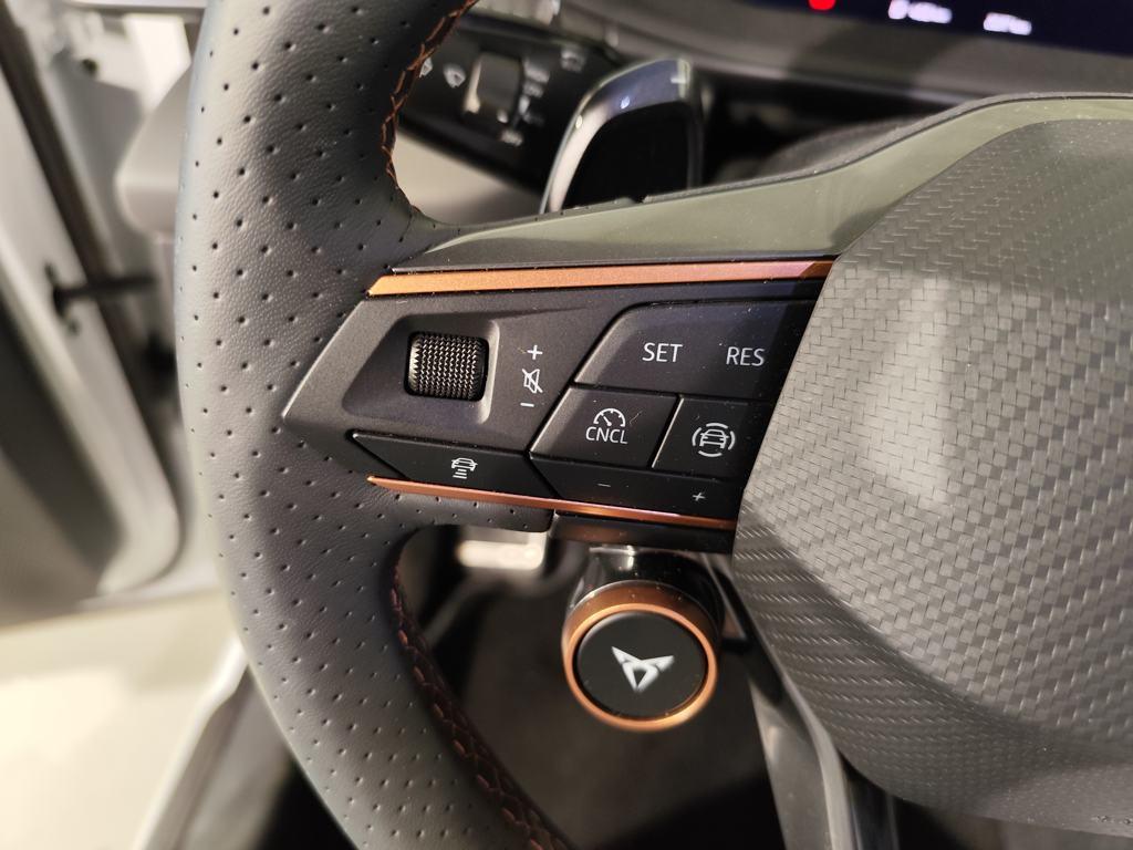 CUPRA Terramar 1.5 TSI e-Hybrid DSG 150 kW (204 CV) - 12