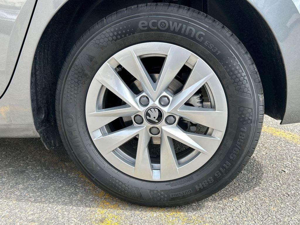 Skoda Fabia 1.0 TSI Selection 70 kW (95 CV) - 7