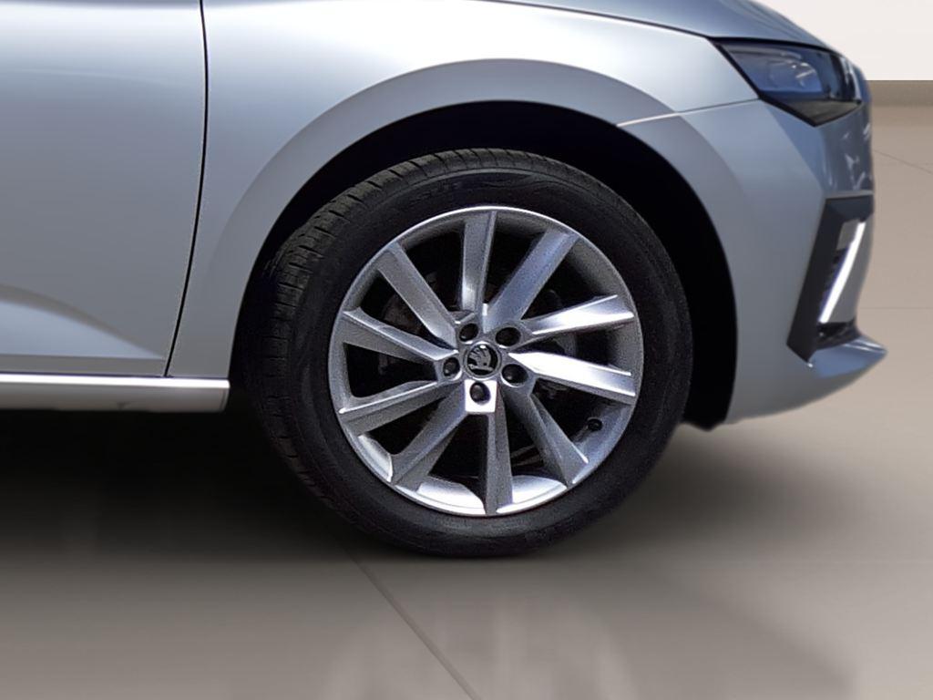 Skoda Scala 1.0 TSI Selection DSG 85 kW (115 CV) - 7