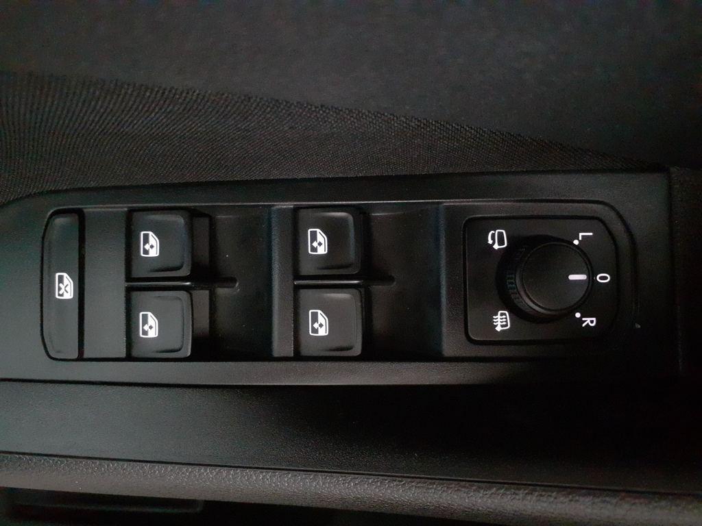 Skoda Scala 1.0 TSI Selection DSG 85 kW (115 CV) - 8