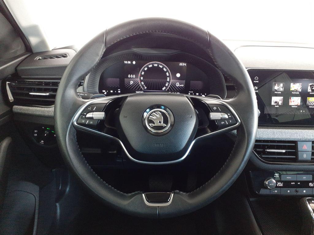 Skoda Scala 1.0 TSI Selection DSG 85 kW (115 CV) - 10