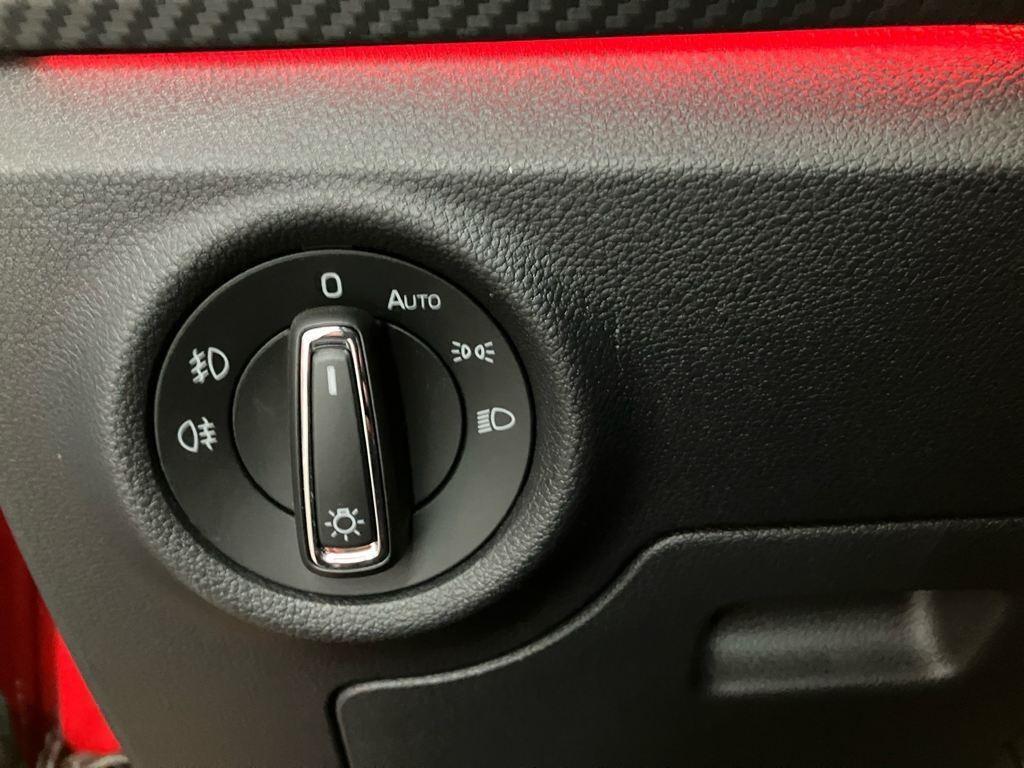 Skoda Kamiq 1.5 TSI Montecarlo DSG 110 kW (150 CV) - 11