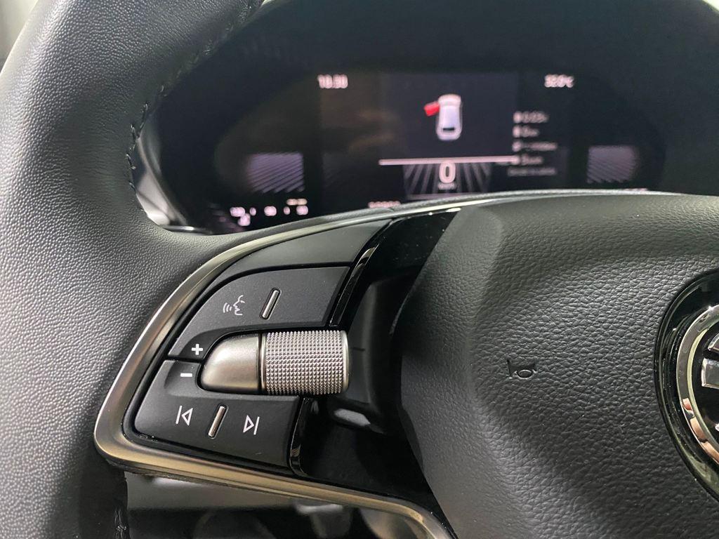 Skoda Fabia 1.0 MPI Selection 59 kW (80 CV) - 13