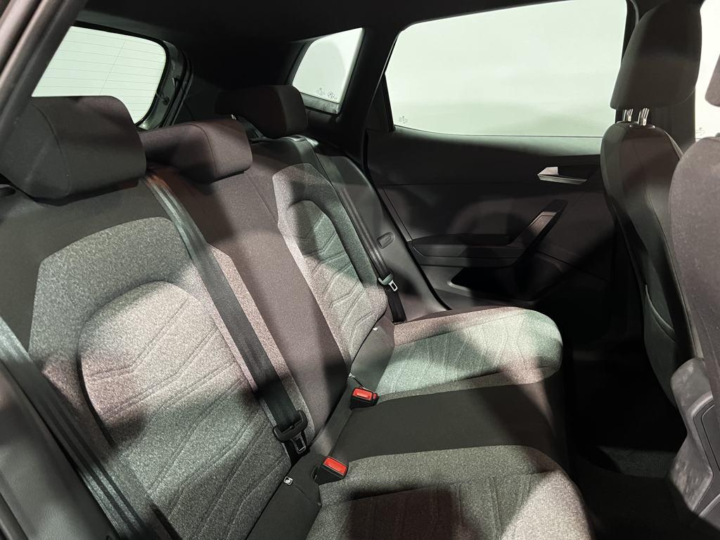 SEAT Arona 1.0 TSI S&S Xperience XS 81 kW (110 CV) - 5