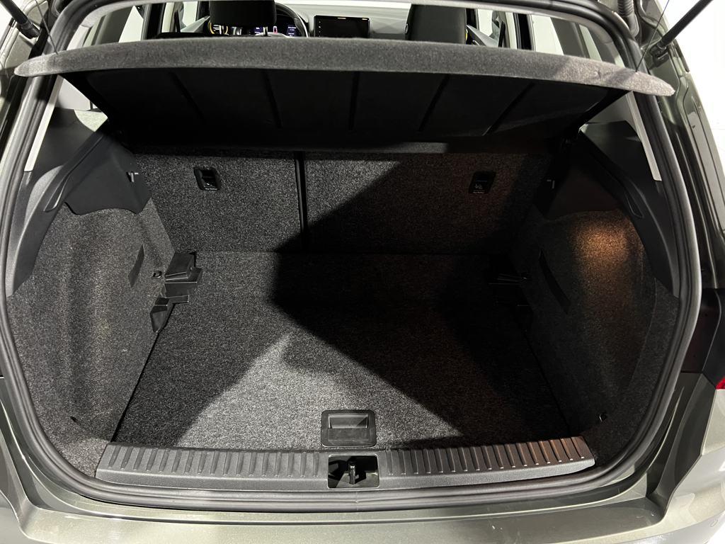 SEAT Arona 1.0 TSI S&S Xperience XS 81 kW (110 CV) - 6