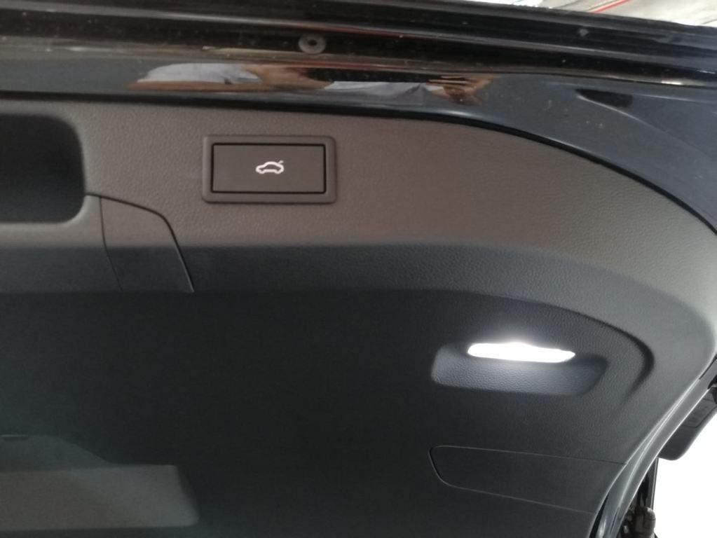 Skoda Superb Combi 1.5 TSI m-HEV Selection DSG 110 kW (150 CV) - 8