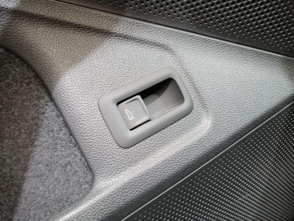 Skoda Superb Combi 1.5 TSI m-HEV Selection DSG 110 kW (150 CV) - 13