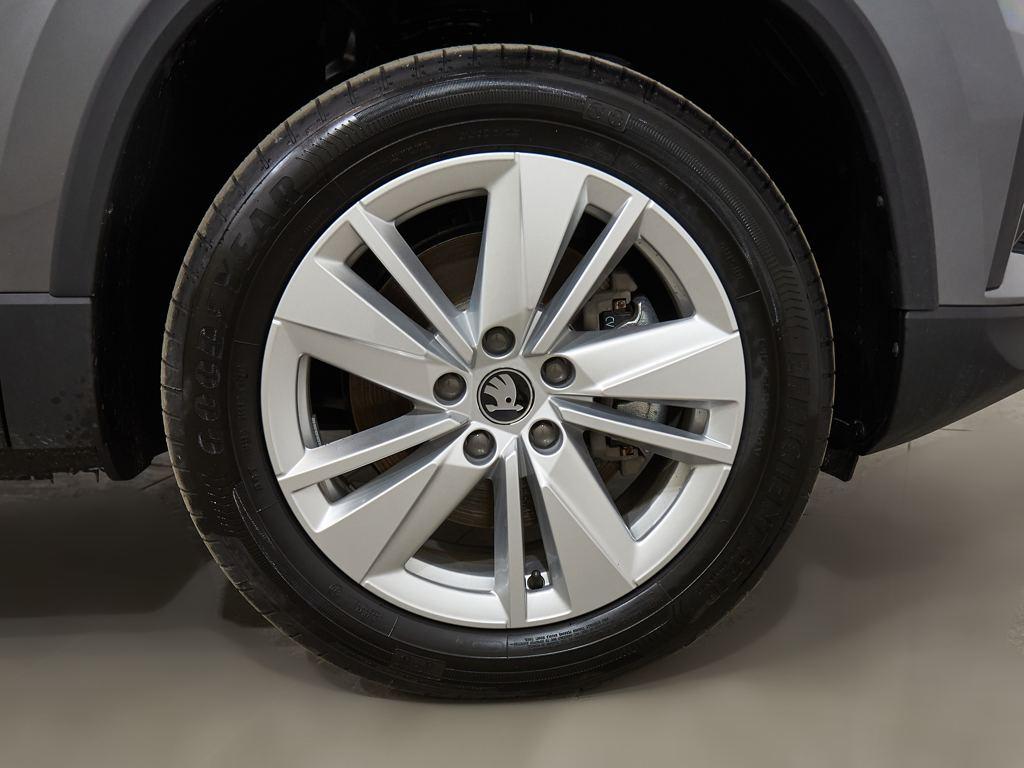 Skoda Karoq 1.5 TSI ACT Selection DSG 110 kW (150 CV) - 7