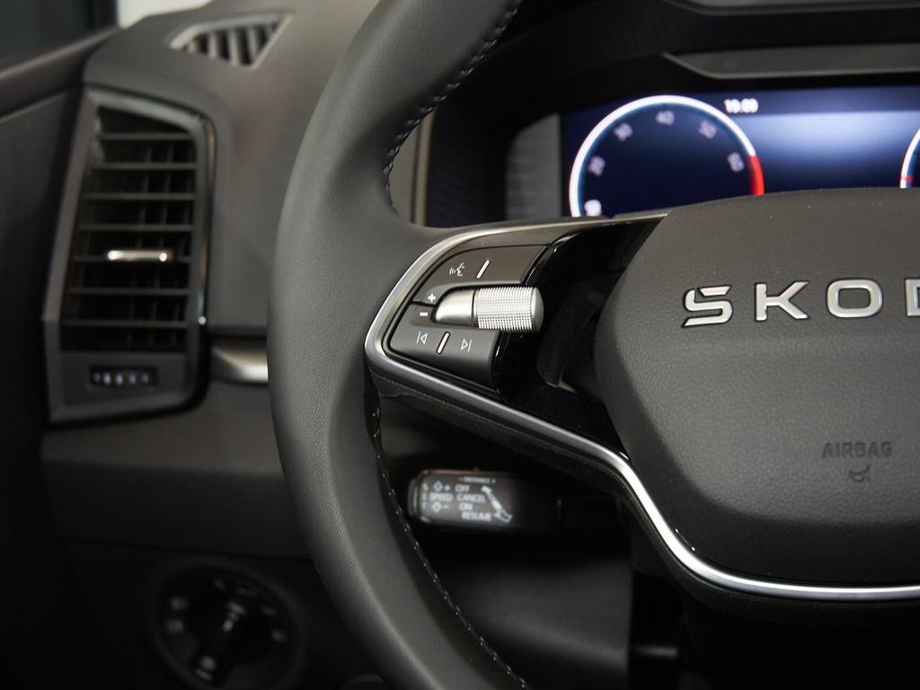 Skoda Karoq 1.5 TSI ACT Selection DSG 110 kW (150 CV) - 10