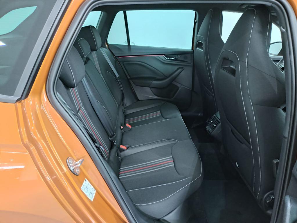 Skoda Kamiq 1.0 TSI Monte Carlo DSG 85 kW (115 CV) - 5