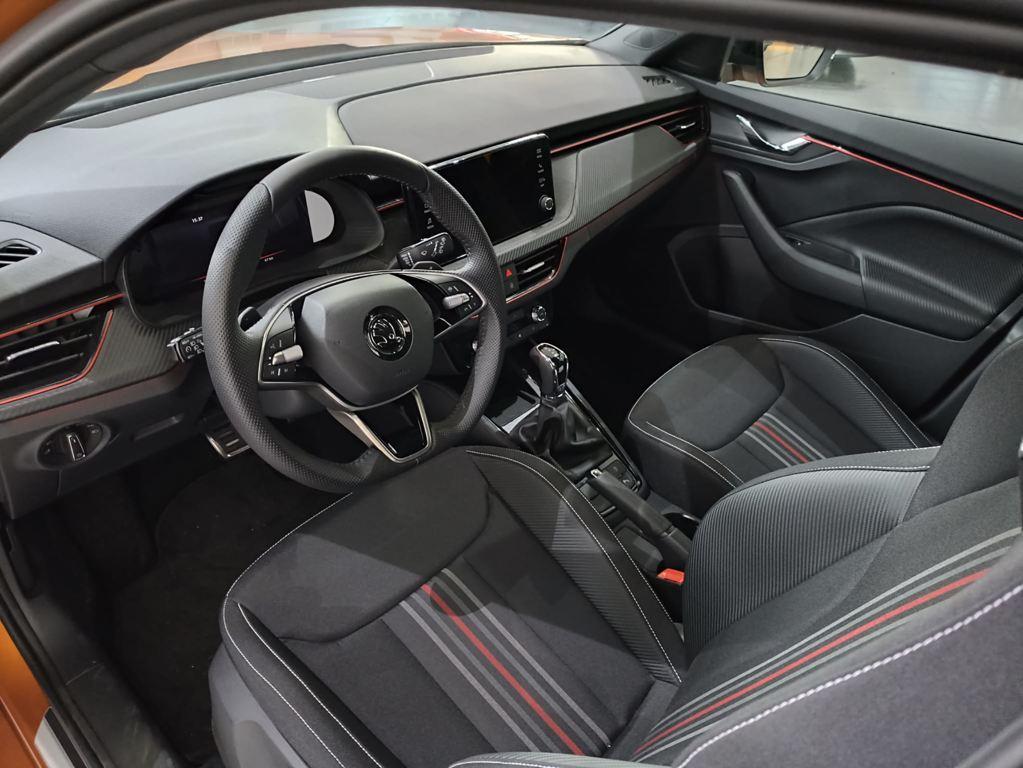 Skoda Kamiq 1.0 TSI Monte Carlo DSG 85 kW (115 CV) - 9