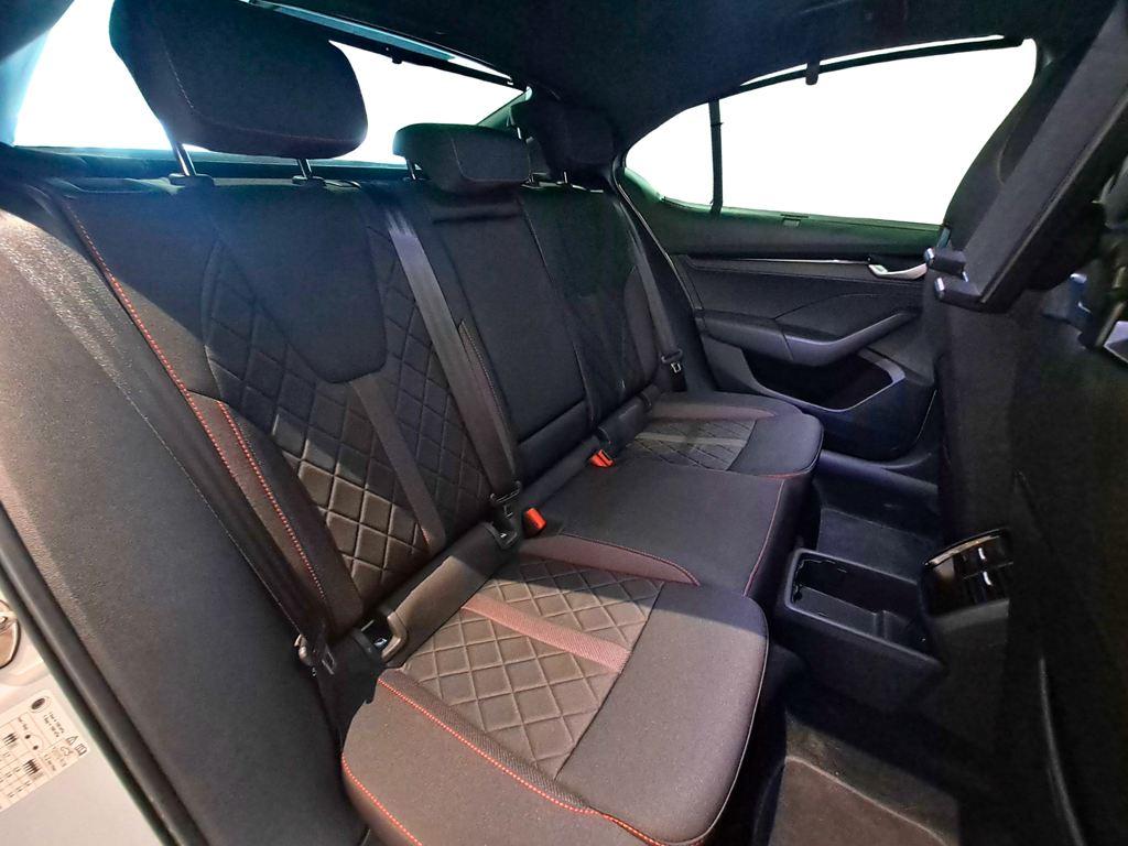 Skoda Octavia 2.0 TSI RS DSG 195 kW (265 CV) - 5