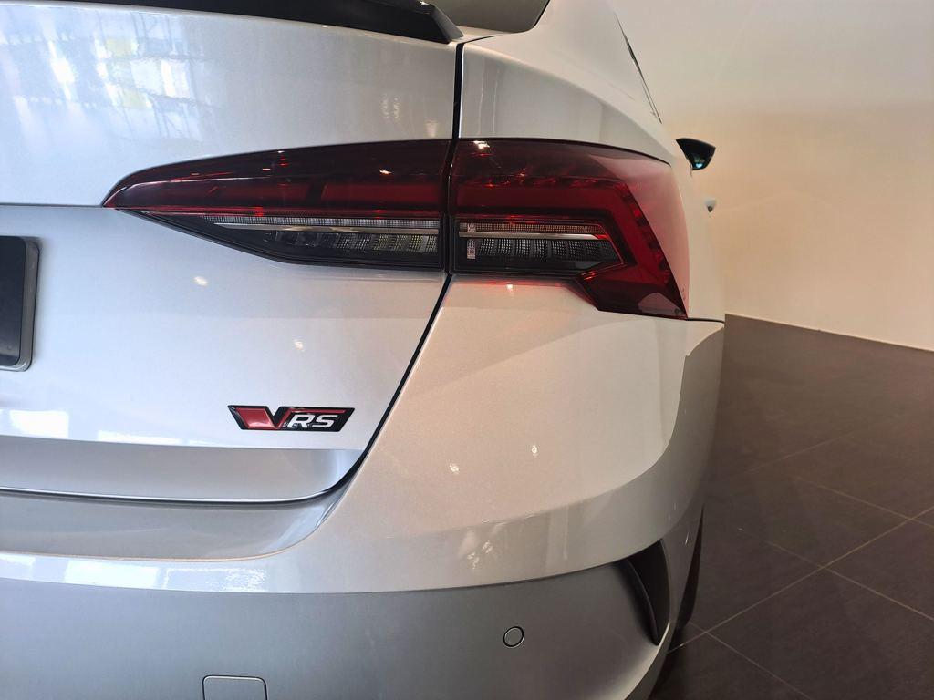 Skoda Octavia 2.0 TSI RS DSG 195 kW (265 CV) - 11