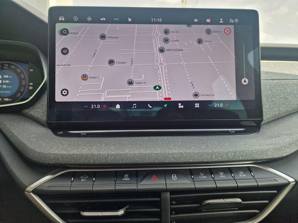 Skoda Octavia 1.5 TSI m-HEV Design DSG 110 kW (150 CV) - 10