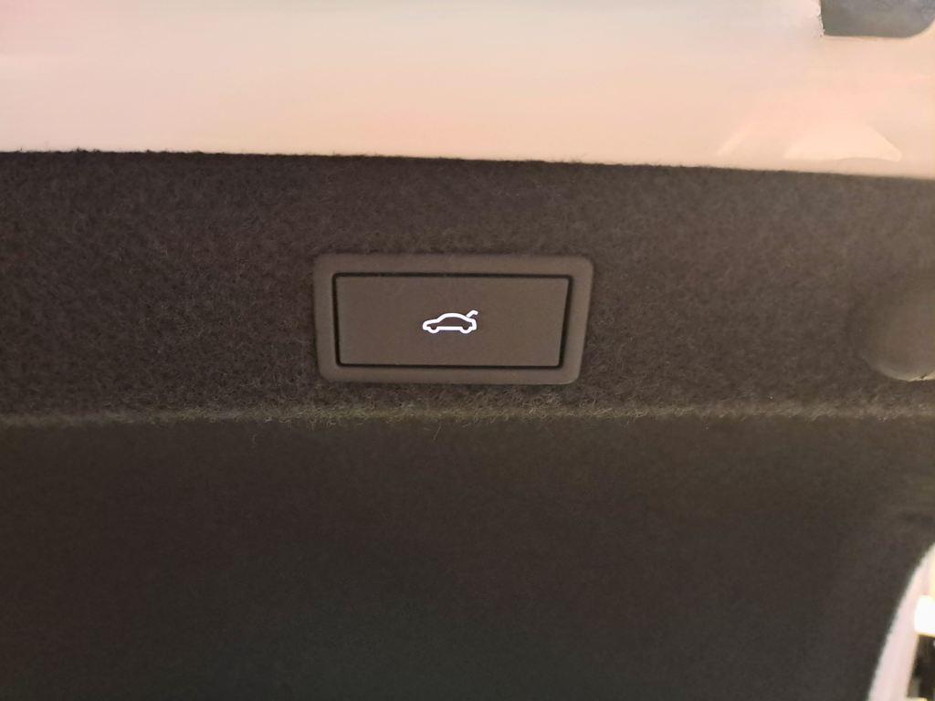 Skoda Octavia 1.5 TSI m-HEV Design DSG 110 kW (150 CV) - 13