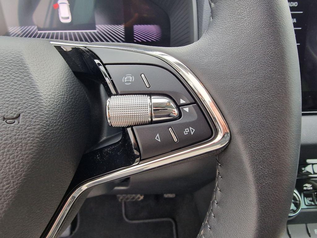 Skoda Karoq 1.5 TSI ACT Selection DSG 110 kW (150 CV) - 9