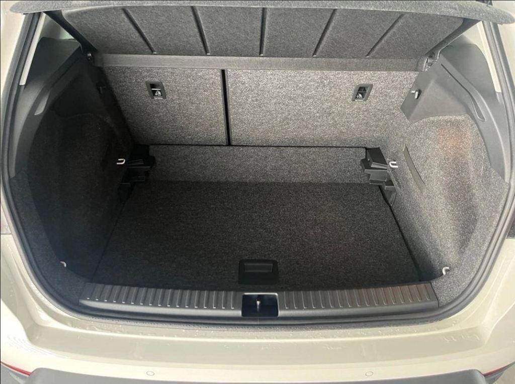 SEAT Arona 1.0 TSI Style Special Edition DSG 85 kW (115 CV) - 6