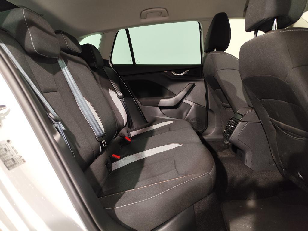 Skoda Scala 1.0 TSI Selection 85 kW (115 CV) - 5