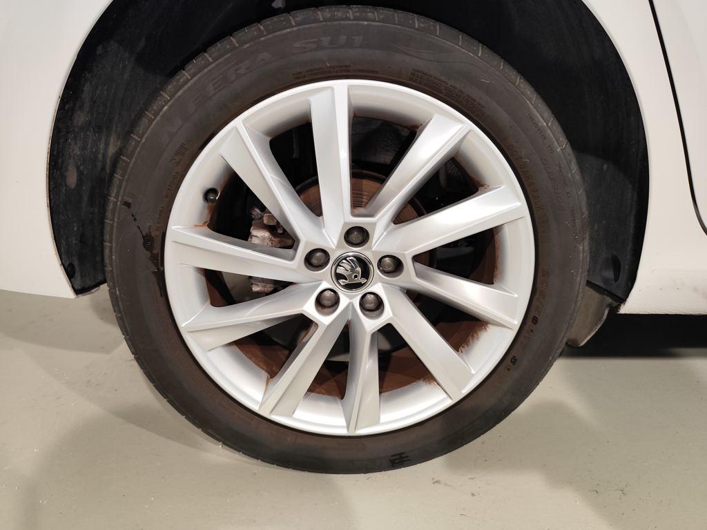 Skoda Scala 1.0 TSI Selection 85 kW (115 CV) - 7