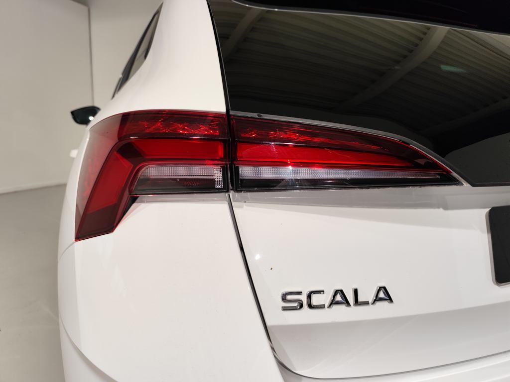 Skoda Scala 1.0 TSI Selection 85 kW (115 CV) - 8