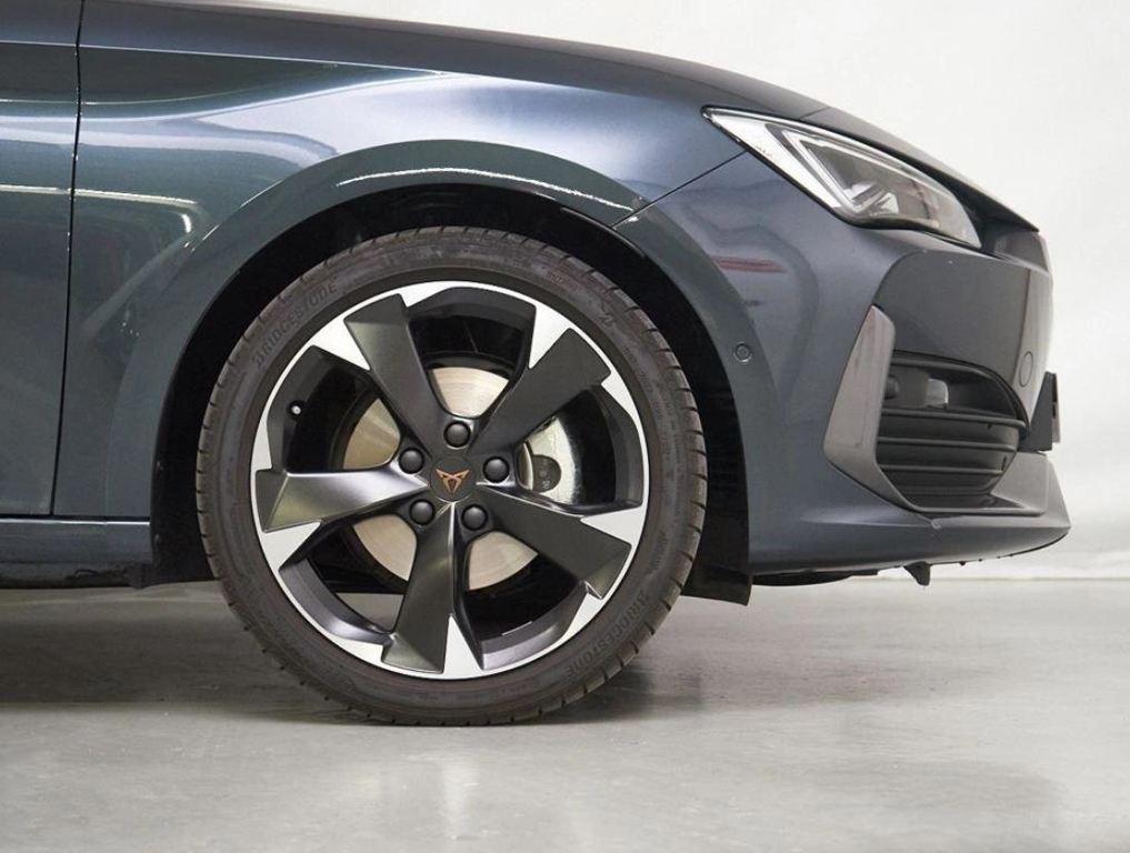 CUPRA Leon Sportstourer 1.5 eTSI DSG 110 kW (150 CV) - 7