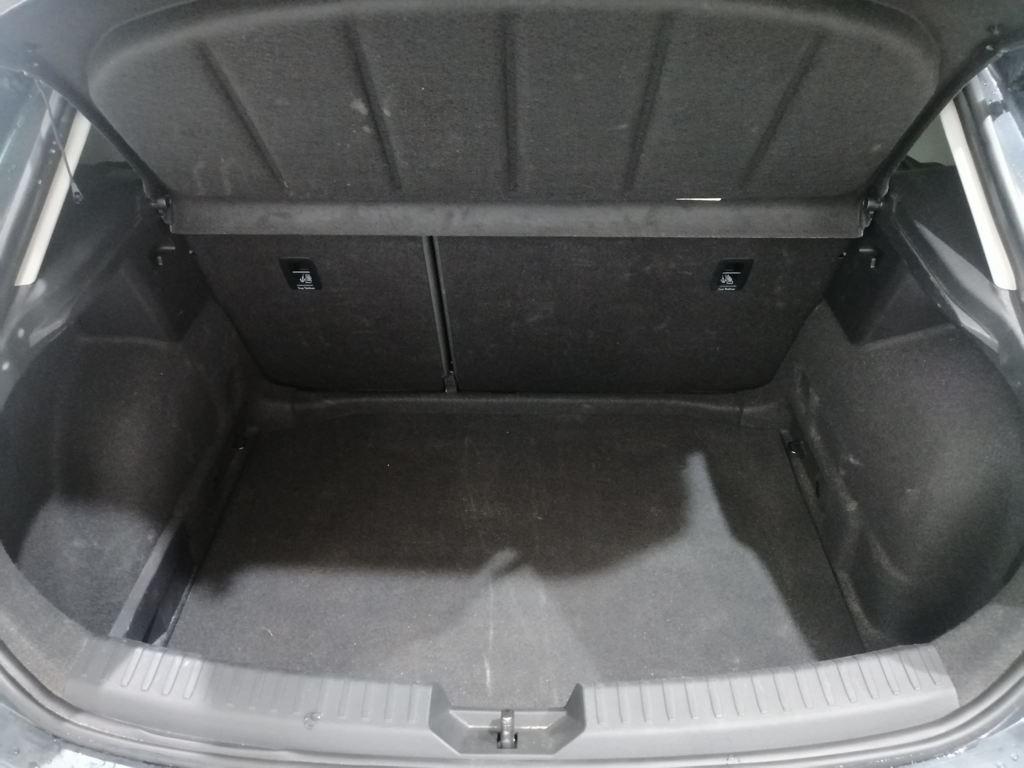 SEAT León 1.5 eTSI S&S Style Special Edition DSG 110 kW (150 CV) - 6