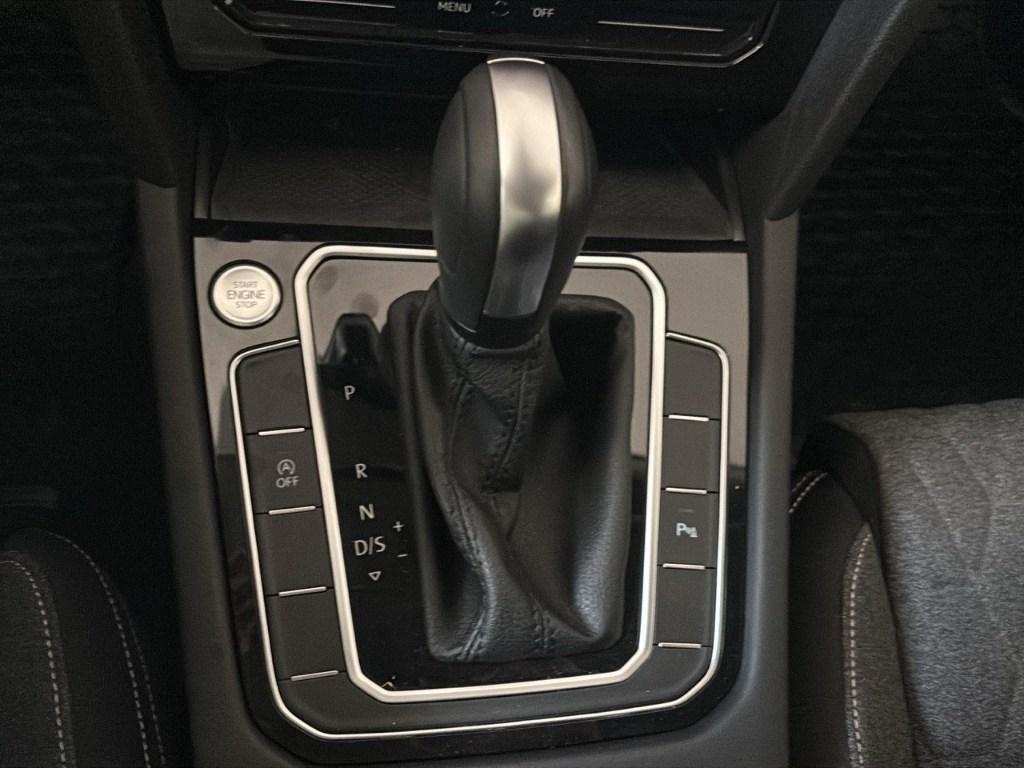 Volkswagen Passat Variant Executive 2.0 TDI 90 kW (122 CV) DSG - 10