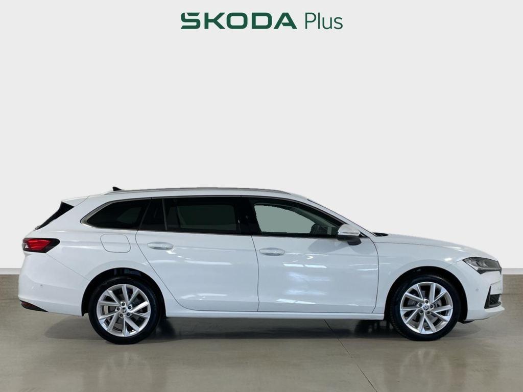 Skoda Superb Combi 1.5 TSI m-HEV Selection DSG 110 kW (150 CV) - 2
